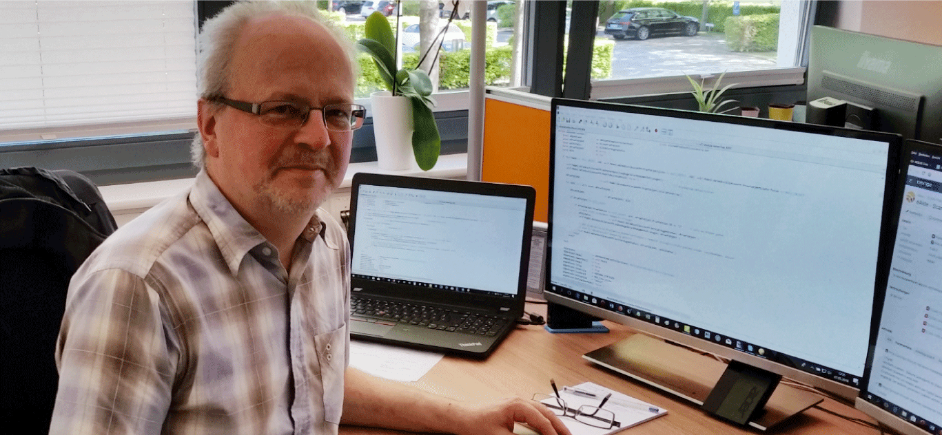 From full-time IT developer to freelance translator